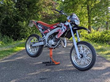 Aprilia SX 50 (Derbi) Schakelbrommer. MET STARTMOTOR beschikbaar voor biedingen