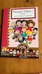 Haakboek van Anja Toonen, Hobby en Vrije tijd, Breien en Haken, Ophalen of Verzenden, Zo goed als nieuw, Haken, Patroon of Boek