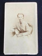 CDV, Dame, A.J. van Poorten, Deventer, zeer oud, dun karton, Ophalen of Verzenden, Voor 1940, Gebruikt, Foto