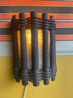 Vintage jaren 60 rotan wandlamp, Huis en Inrichting, Lampen | Wandlampen, Hout, Vintage, ?, Zo goed als nieuw