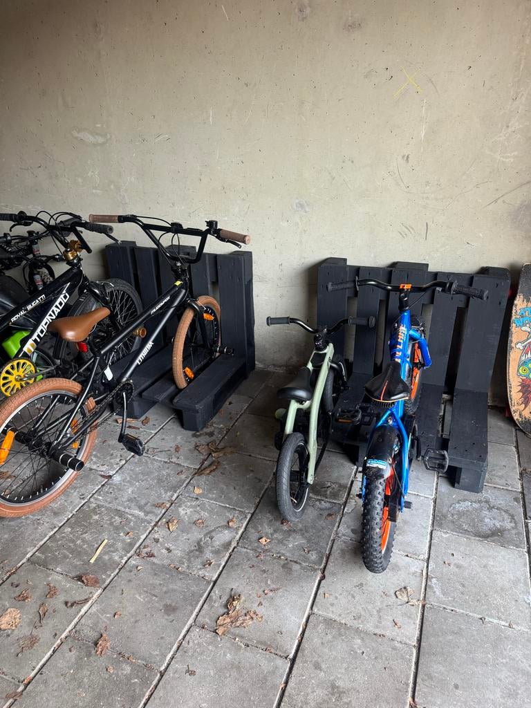 Fietsenrek van Houten Pallet, Ophalen, Gebruikt