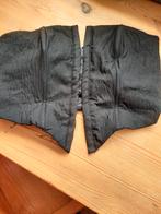 Bershka Top - Maat L, Zwart, Maat 42/44 (L), Zo goed als nieuw, Zonder mouw