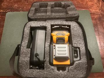 DeWalt kruislijn laser groen DW089LG beschikbaar voor biedingen