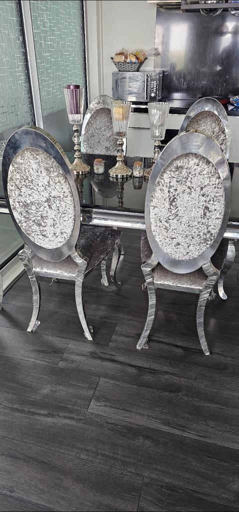 Luxe Eetkamer Set en beer luxe leren bank, Huis en Inrichting, Tafels | Eettafels, Zo goed als nieuw, 200 cm of meer, Rechthoekig