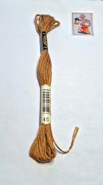 DMC mouline, geel 420, Mulhouse, France, Ophalen of Verzenden, Borduurgaren of Zijde, DMC