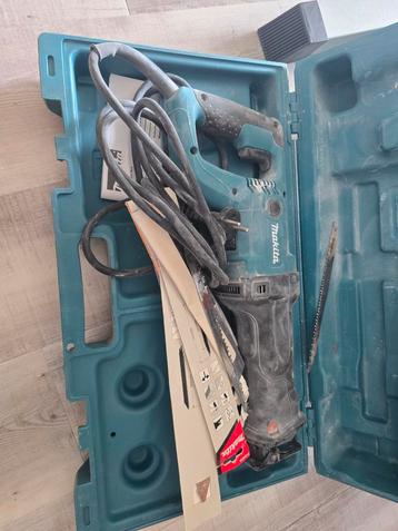 Makita zaag jr350t  230 volt beschikbaar voor biedingen