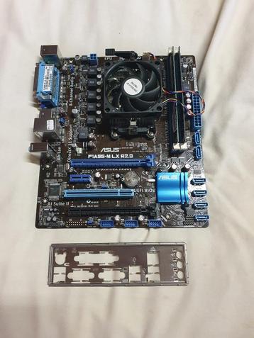 ASUS F1A55-M LX R2.0 Moederbord + AMD A4-3300 + 4GB RAM  beschikbaar voor biedingen