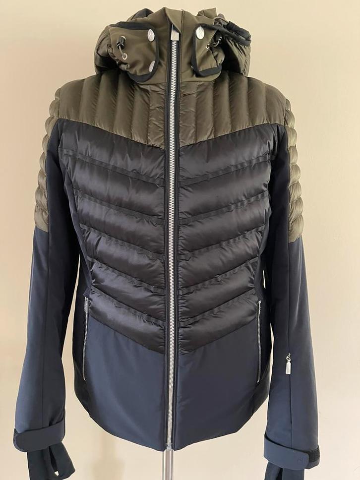 Toni Sailer ski jas Maat 40, Kleding | Dames, Wintersportkleding, Zo goed als nieuw, Jack, Maat 38/40 (M), Ophalen of Verzenden