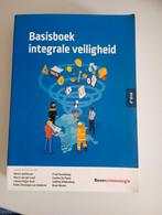 Wouter Stol - Basisboek integrale veiligheid, Verzenden, Zo goed als nieuw, Wouter Stol; Sander Veenstra; Menno van Duin; Wilbert Rodenhu...