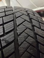 VW 17 Inch Velgen Sebring R-line met Winterbanden 225/45 R17, Auto-onderdelen, Gebruikt, Banden en Velgen, 17 inch, Personenwagen