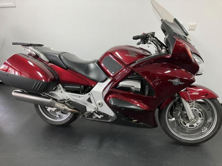 HONDA ST 1300 PAN EUROPEAN (bj 2006), Motoren, Motoren | Honda, Bedrijf, Toermotor, meer dan 35 kW, 4 cilinders, Motorrijbewijs A