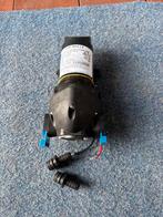 Nieuwe 24V Waterpomp/Toiletpomp - Schoonwater, Ophalen of Verzenden, Nieuw, Kombuis en Sanitair