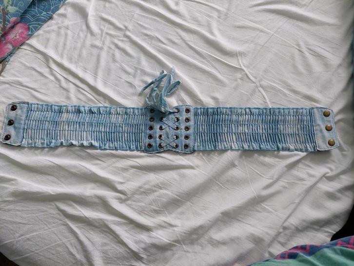 Elastische riem Ibiza stijl, Kleding | Dames, Riemen en Ceinturen, Zo goed als nieuw, Overige kleuren, Ophalen of Verzenden