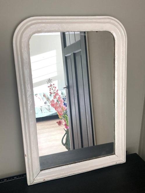 Brocante Franse toog spiegel (wit), Huis en Inrichting, Woonaccessoires | Spiegels, Gebruikt, 50 tot 75 cm, Minder dan 100 cm