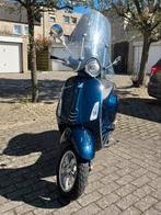 Vespa Primavera donkerblauw 2016 (snor), Fietsen en Brommers, Scooters | Vespa, Ophalen, Gebruikt, Overige modellen