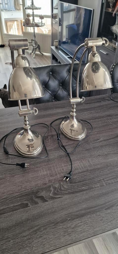 Te koop 2 mooie zware tafellampen, Huis en Inrichting, Lampen | Tafellampen, Gebruikt, 50 tot 75 cm, Metaal, Ophalen of Verzenden