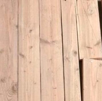 planken van zwaar hout, zie foto's  beschikbaar voor biedingen