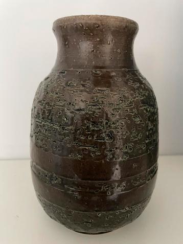 Vintage robuuste vaas | bruin gemêleerd | 1950-1970 beschikbaar voor biedingen