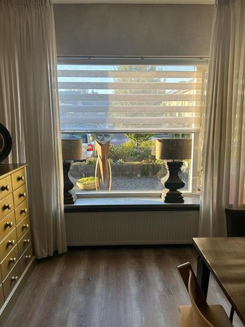 Inbetween gordijnen beschikbaar voor biedingen