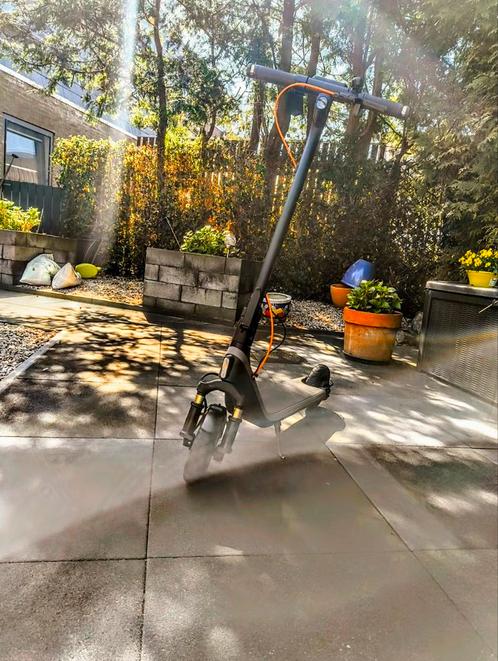 Ninebot elektrische step, Fietsen en Brommers, Steps, Gebruikt, Elektrische step (E-scooter), Ophalen