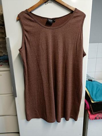 Tops Ladies+ beschikbaar voor biedingen