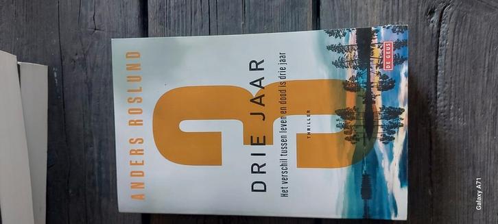 Anders Roslund - Drie jaar, Boeken, Thrillers, Zo goed als nieuw, Nederland, Ophalen of Verzenden