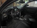 BMW 1-serie 116i High Executive / Navigatie / Airco, 1-Serie, Achterwielaandrijving, Gebruikt, 4 cilinders