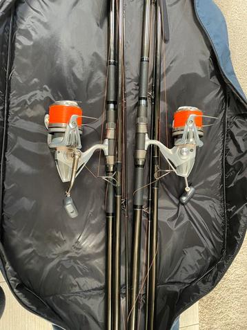 2x Shakespeare K2 Beach Caster Hengels 4,5m beschikbaar voor biedingen