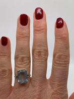 J134 Prachtige zilveren ring lichtblauwe steen maat 17, Sieraden, Tassen en Uiterlijk, Antieke sieraden, Ophalen of Verzenden