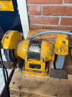 Slijpsteen, Doe-het-zelf en Verbouw, Ophalen, Zo goed als nieuw, Minder dan 700 watt, Werkbankslijpmachine