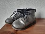 Leuke Zilverkleurige Veterschoenen Schoenen Maat 30, Gebruikt, Meisje, Schoenen, Ophalen of Verzenden