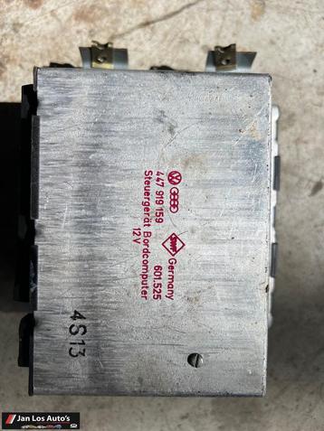 Audi 100 200 V8 C3 typ44 ecu regelapparaat boordcomputer beschikbaar voor biedingen