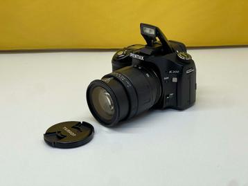 PENTAX K200D digitale 10.2mp spiegelreflex fotocamera+2 lens beschikbaar voor biedingen
