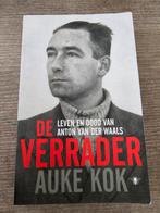 De Verrader - Anton van der Waals door Auke Kok, Ophalen of Verzenden, Gelezen, Auke Kok, Politiek