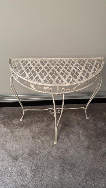 Ijzeren side table
