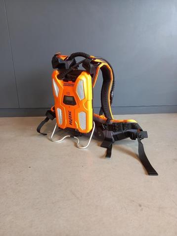 Nieuwe Pellenc ULiB15 accu met harnas en kabel, overjarig! beschikbaar voor biedingen