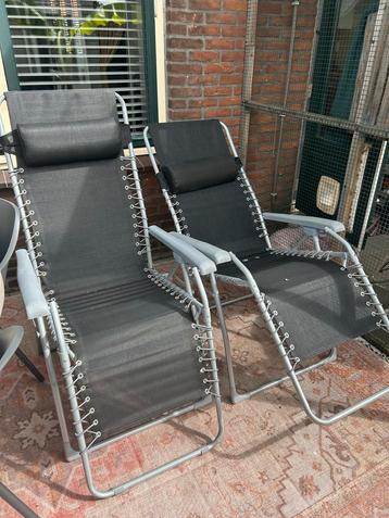 2 Strandstoelen / Campingstoelen beschikbaar voor biedingen