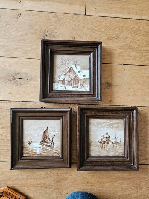 Antieke handgeschilderde tegels gesigneerd G.T.B.K., Antiek en Kunst, Antiek | Keramiek en Aardewerk, Ophalen of Verzenden