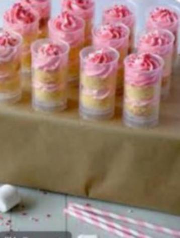 Leuke spulletjes voor het maken van push cakes! beschikbaar voor biedingen