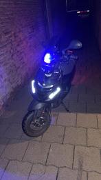 Zip 70cc 500km geleden gereviseerd!!!, Ophalen, Tweetakt, Maximaal 45 km/u, Zo goed als nieuw