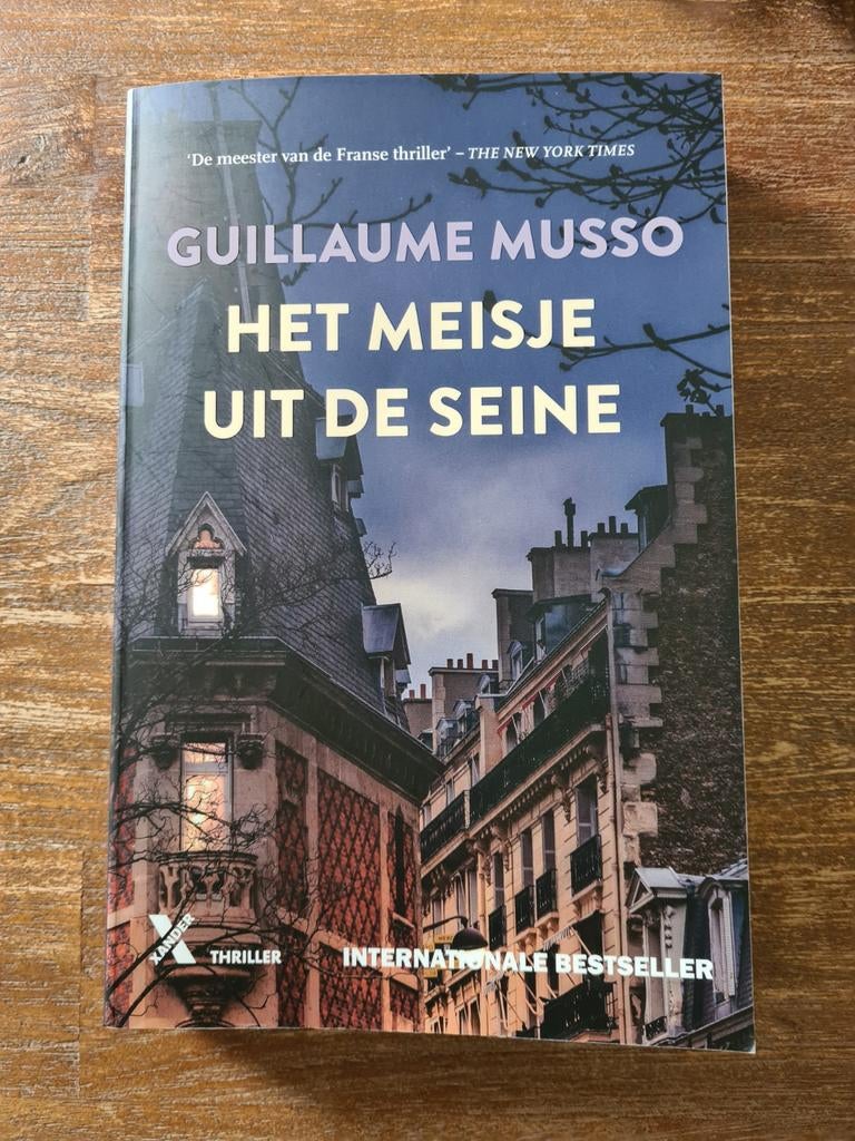 Het meisje uit de Seine - Guillaume Musso, Ophalen, Zo goed als nieuw, Guillaume Musso, Nederland