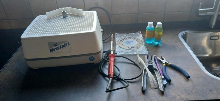 Tiffany Beginnersset - Kristal 1 Slijpmachine, Hobby en Vrije tijd, Knutselen, Gebruikt, Materiaal, Ophalen