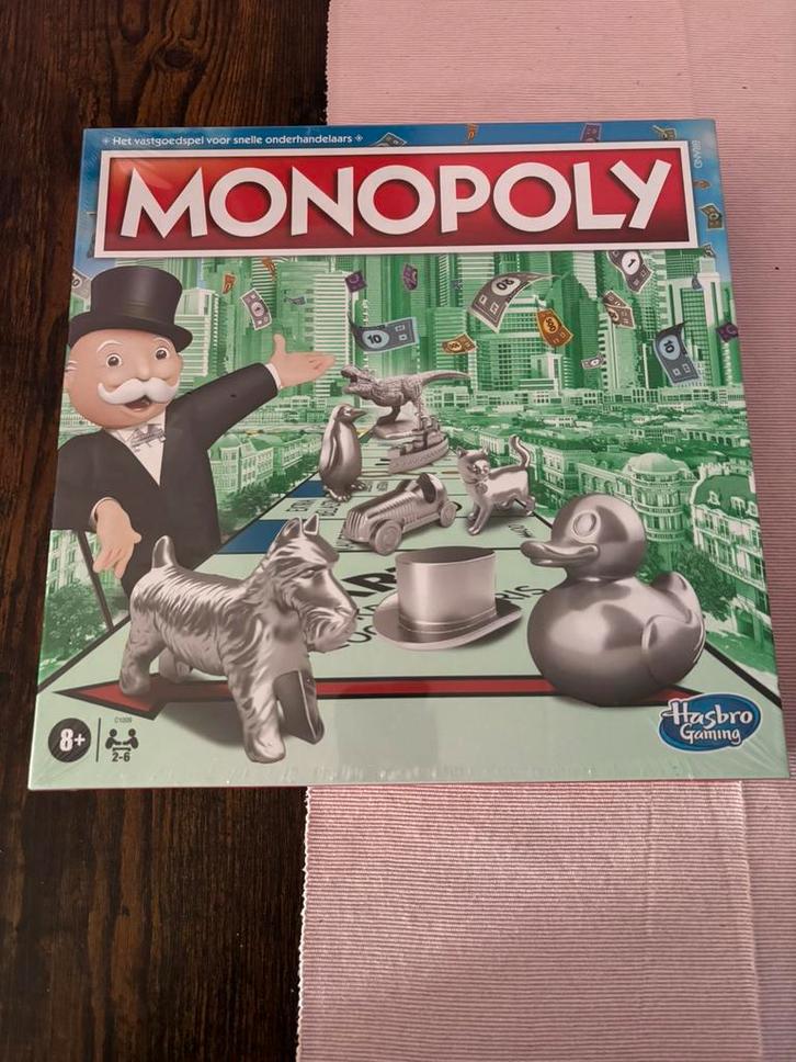 Originele Monopoly spel, nieuw in seal, Hobby en Vrije tijd, Gezelschapsspellen | Bordspellen, Nieuw, Een of twee spelers, Drie of vier spelers