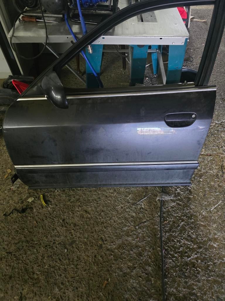 Audi A8 D2 Bestuurdersdeur, Auto-onderdelen, Carrosserie en Plaatwerk, Ophalen, Gebruikt, Deur, Voor