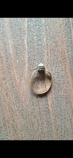 GOUDEN RENAISSANCE RING MET BERGKRISTAL, Sieraden, Tassen en Uiterlijk, Ringen, Met kristal, Zwart, Ophalen of Verzenden, Zo goed als nieuw