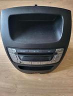 Radio Toyota aygo citroen c1 peugeot 108, Auto-onderdelen, Ophalen of Verzenden, Toyota