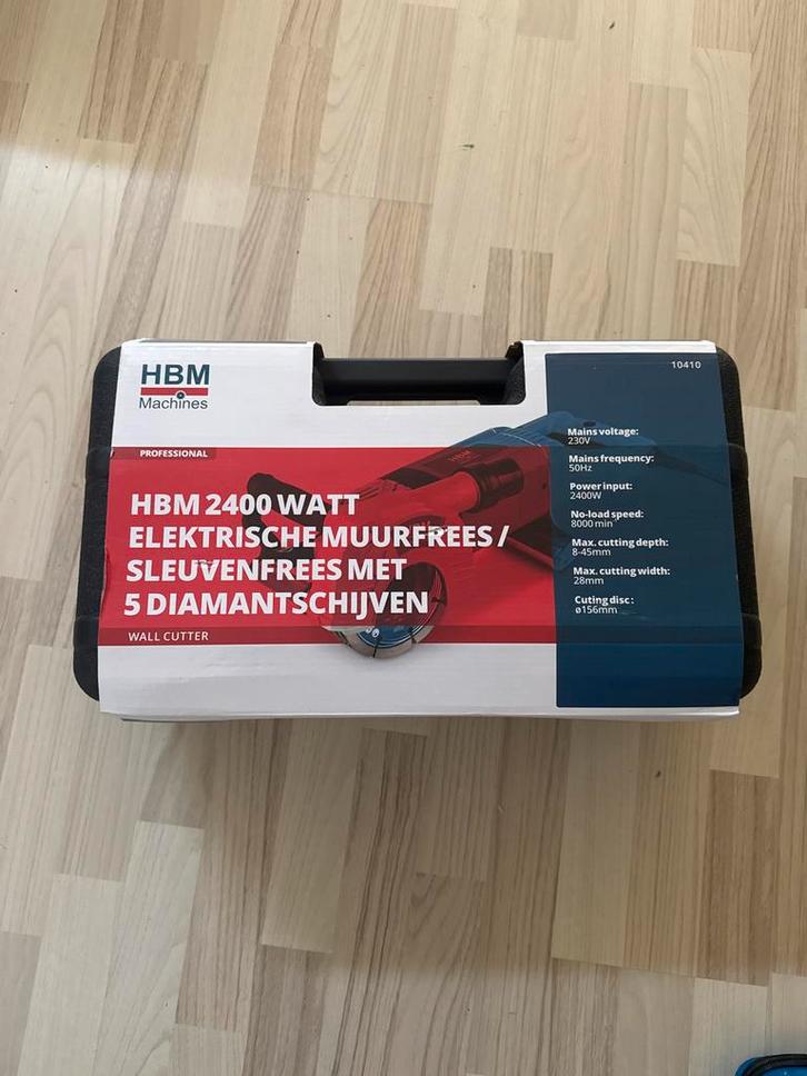 HBM 2400W Muurfrees met Diamantschijven - Nieuwstaat!, Doe-het-zelf en Verbouw, Gereedschap | Overige machines, Nieuw, Ophalen of Verzenden