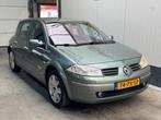 Renault Mégane 1.6-16V Privilège Luxe, Voorwielaandrijving, 4 cilinders, Leder en Stof, Handgeschakeld