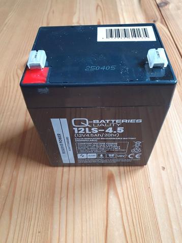 AGM loodvlies accu's LS-4.5 - (12V 4.5Ah) beschikbaar voor biedingen