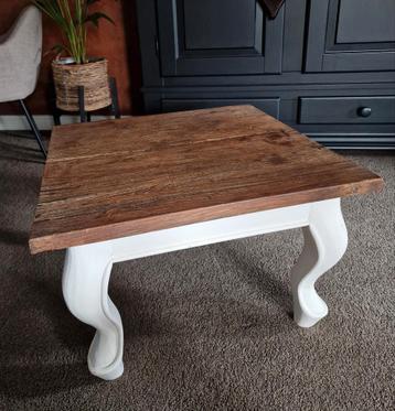 Salontafel 71x71x46 (lxbxh) beschikbaar voor biedingen